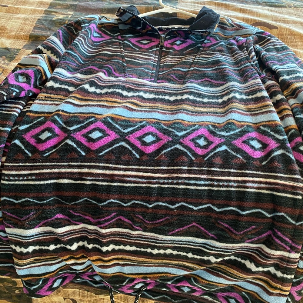 Aztec pullover - Picture 2 of 3